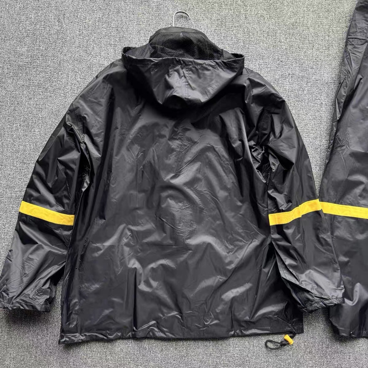亚马逊雨衣产品图怎么做？ 商品原图 1